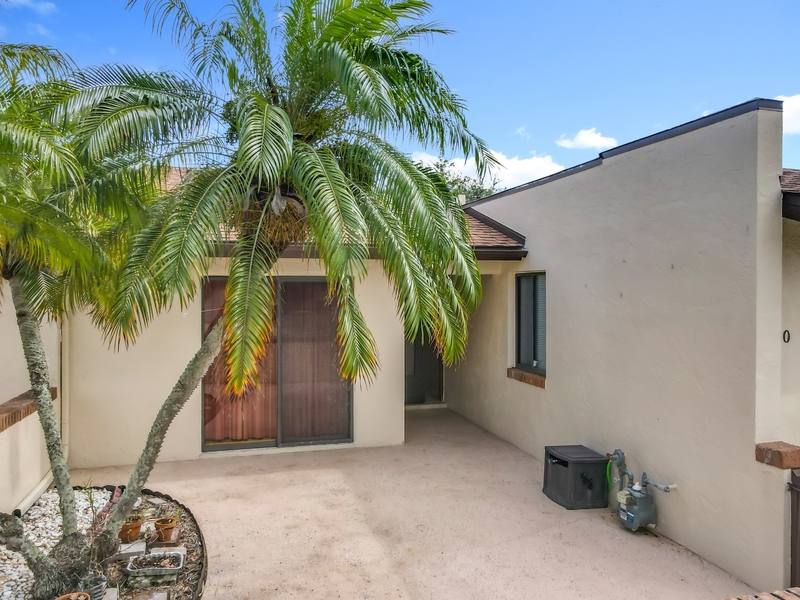 Townhouse for rent at 330 Markley Court, Satellite Beach, FL 32937