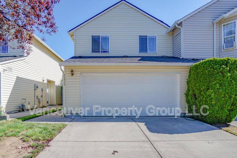 Townhouse for rent at 11715 NE 31st St, Vancouver, WA 98682