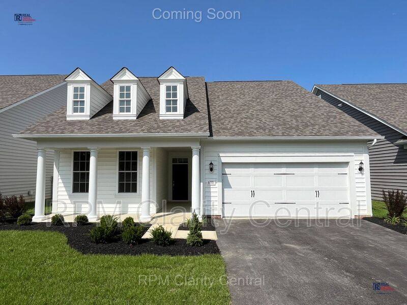 House for rent at 6381 Callaway Square E, New Albany, OH 43054