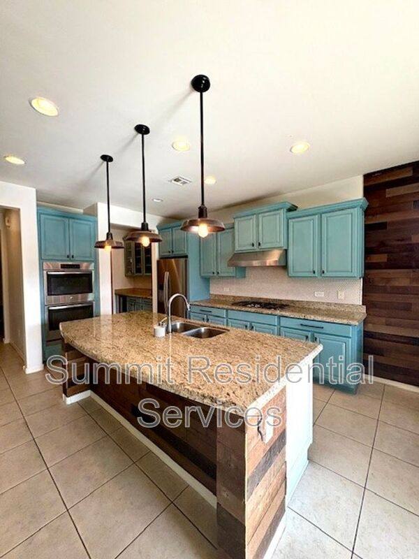 House for rent at 12868 N Indian Palms Dr, Tucson, AZ 85755