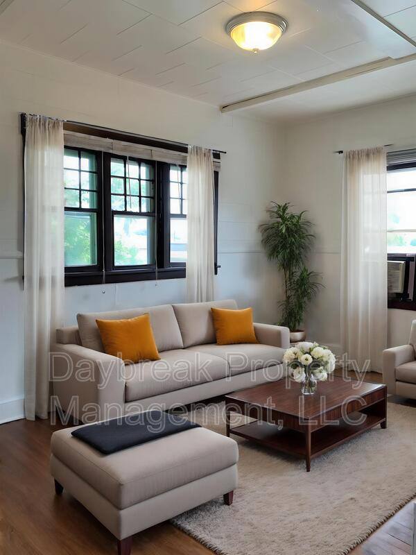 Apartment for rent at 6 11th St S #7, Fargo, ND 58103