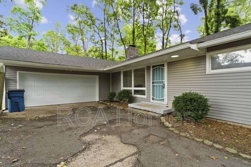 House for rent at 2292 W 67th St, Indianapolis, IN 46260
