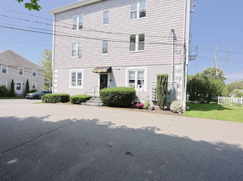 Apartment for rent at 9 W St 1 S, Bristol, RI 02809