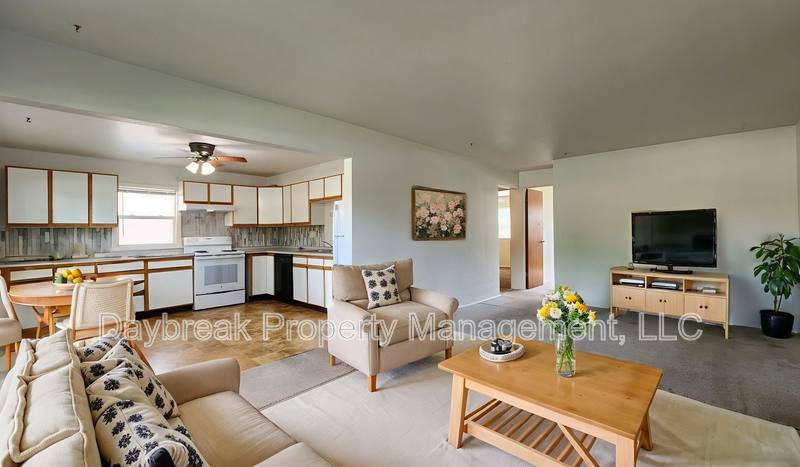 Apartment for rent at 2913 8th St N #2, Fargo, ND 58102