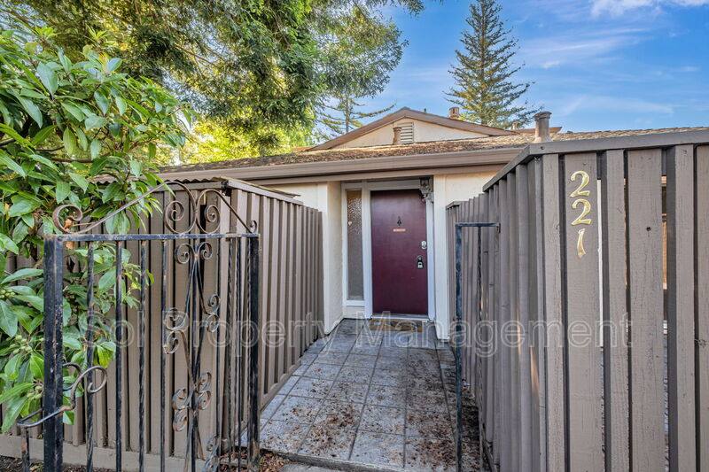 Townhouse for rent at 221 Palo Verde Terrace, Santa Cruz, CA 95060