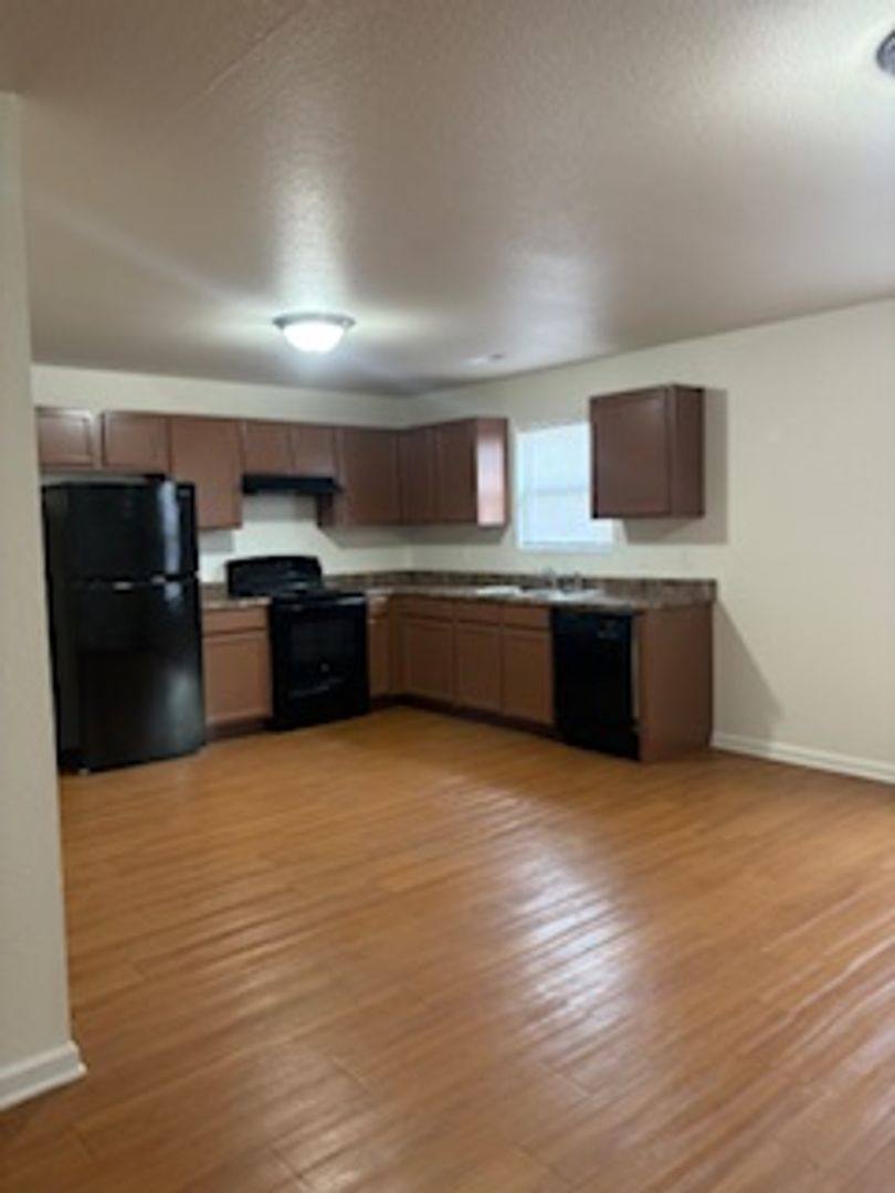 Apartment for rent at 1952 Colts Lane, Evansville, IN 47714