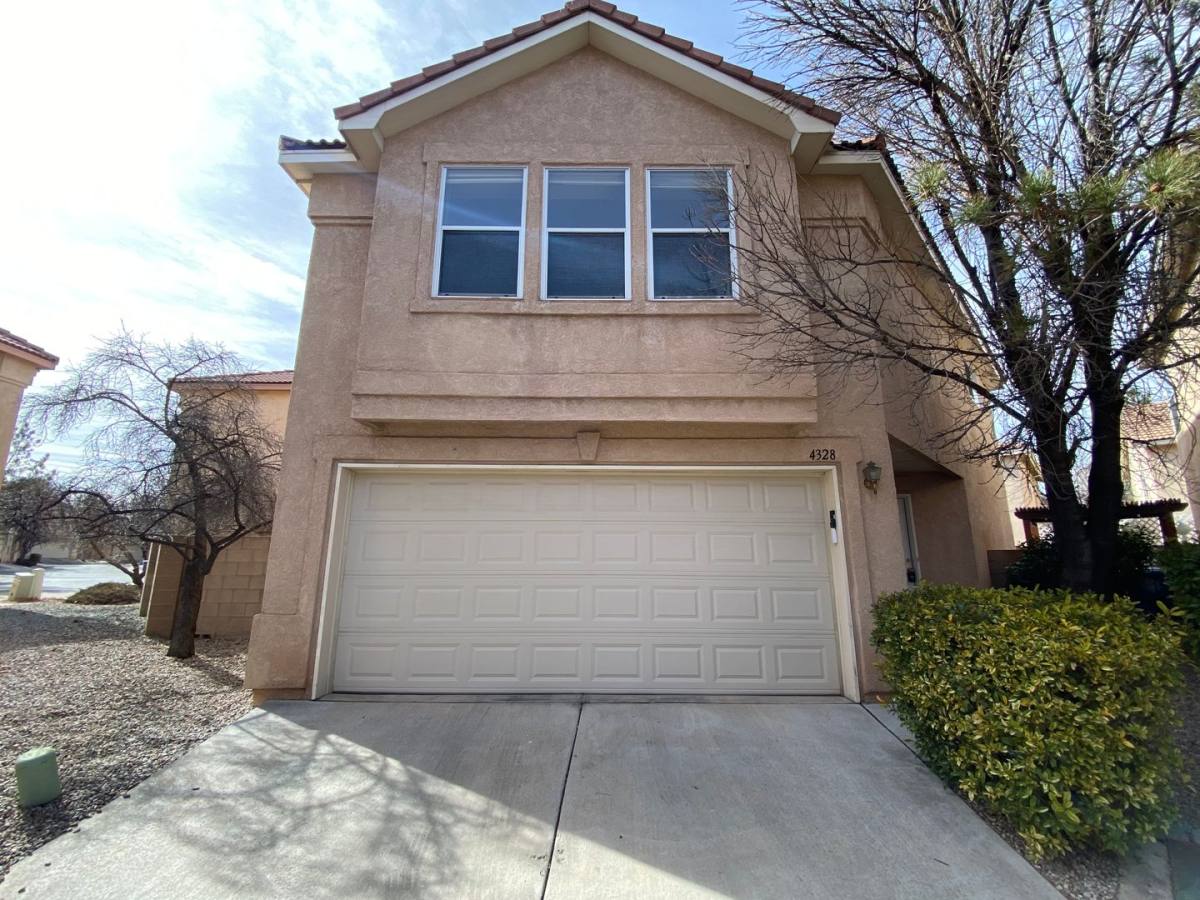 House for rent at 4328 Altura Vista Lane NE, Albuquerque, NM 87110