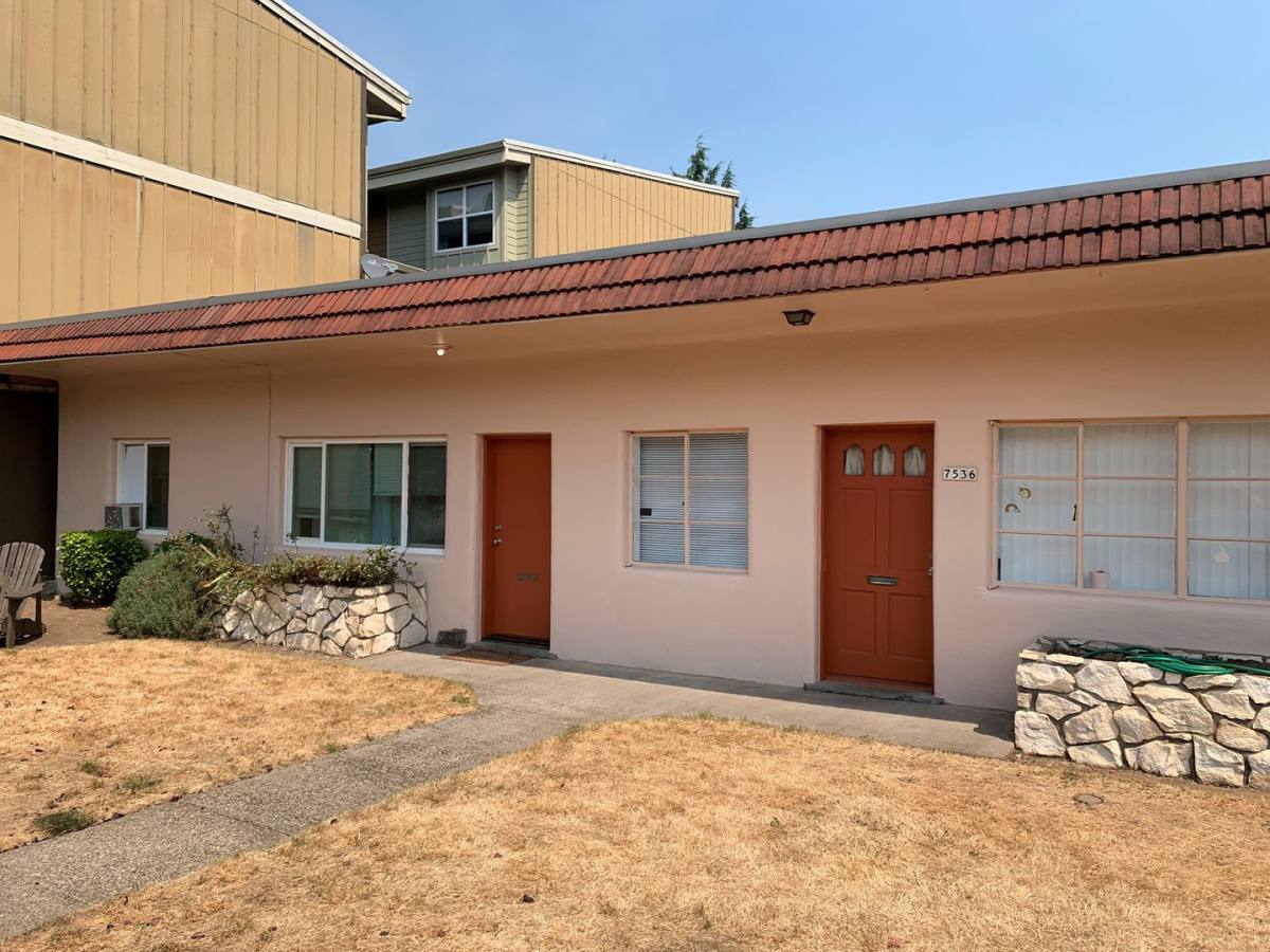 House for rent at 7536 SE Milwaukie, Portland, OR 97202