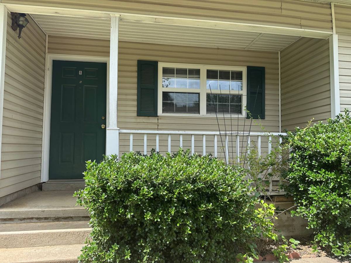 Apartment for rent at 1417 N Greenwich, Russellville, AR 72801
