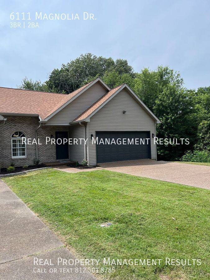 Townhouse for rent at 6111 Magnolia Dr, Newburgh, IN 47630