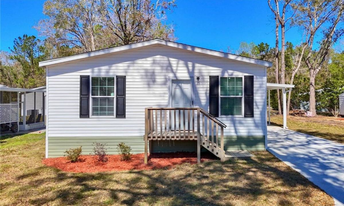 House for rent at 18079 Carrolwood Dr, Brooksville, FL 34604