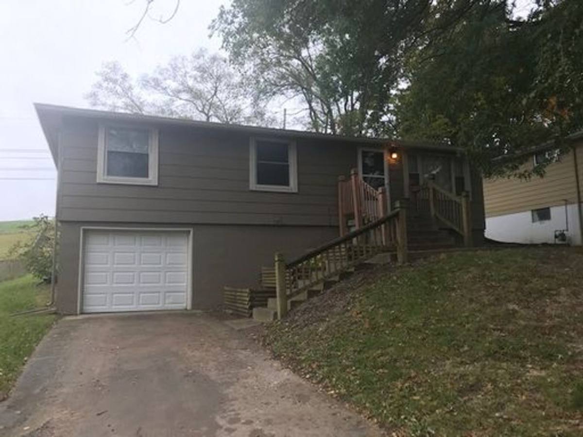 House for rent at 4021 N Spruce Ave, Kansas City, MO 64117
