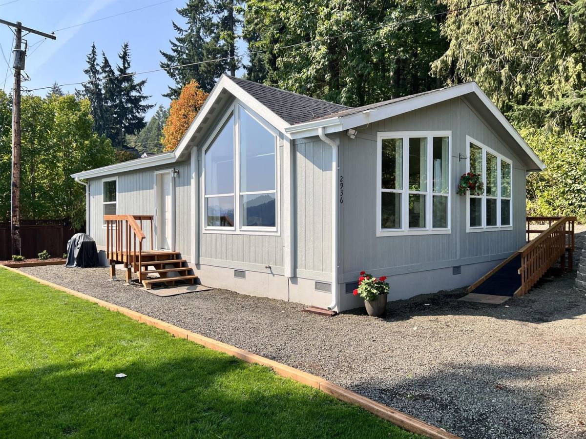 House for rent at 2936 Madrona Beach Rd NW, Olympia, WA 98502
