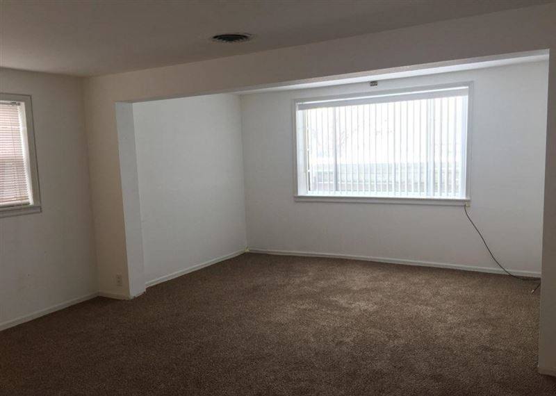 Apartment for rent at 819 N 18th St, Bismarck, ND 58501