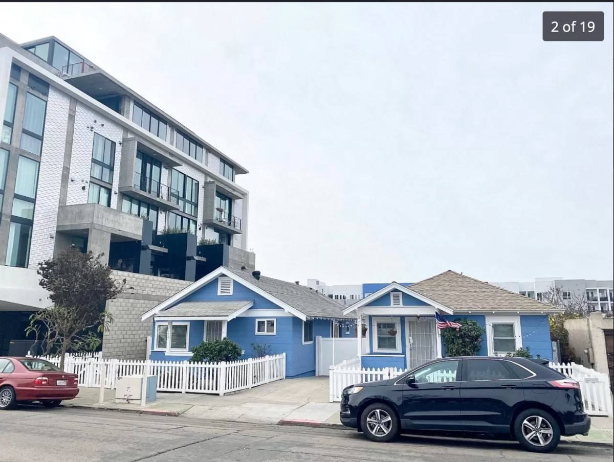 House for rent at 2136 Columbia St, San Diego, CA 92101