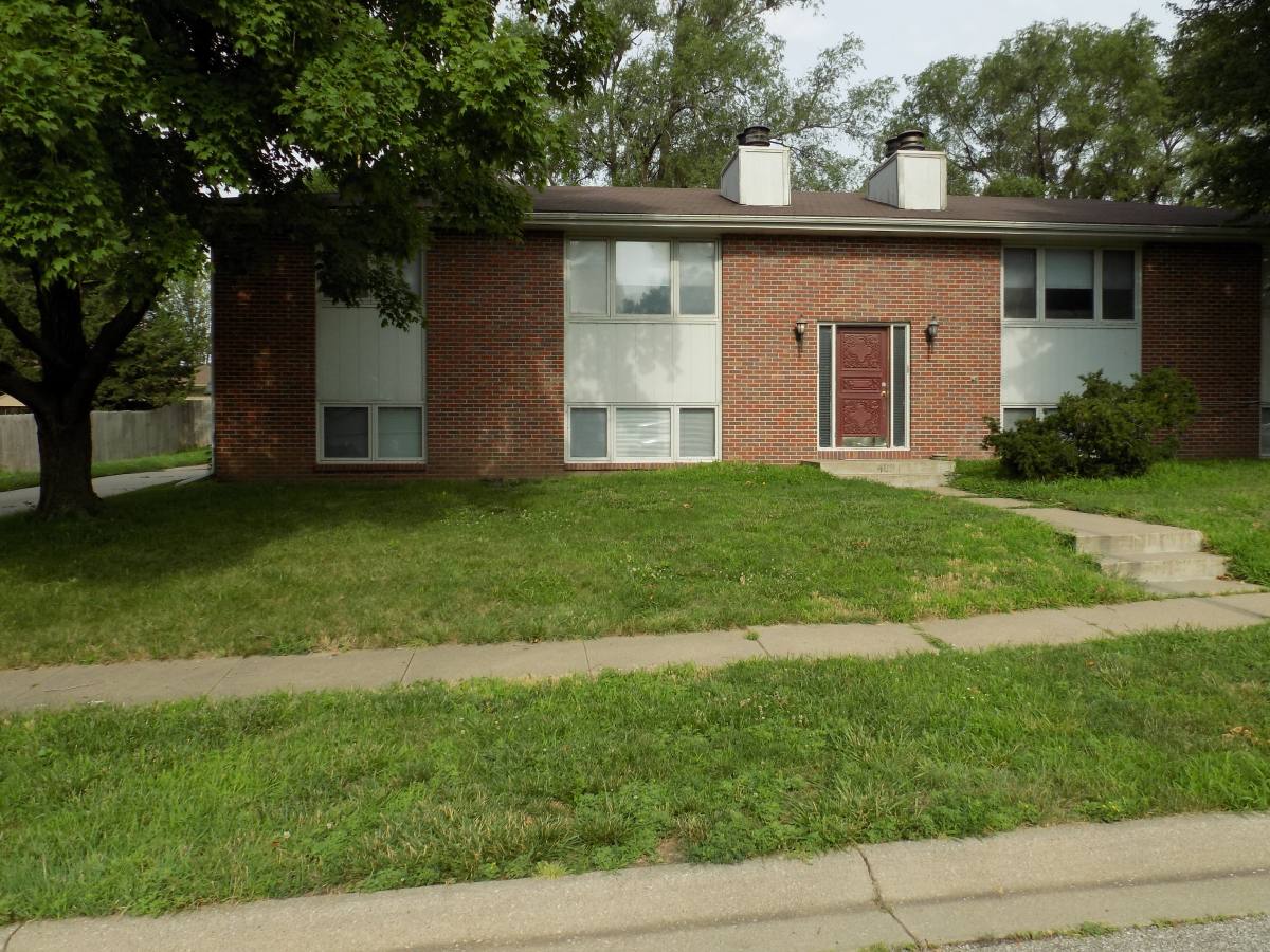 Apartment for rent at 4021 N 8th St #4, Lincoln, NE 68521