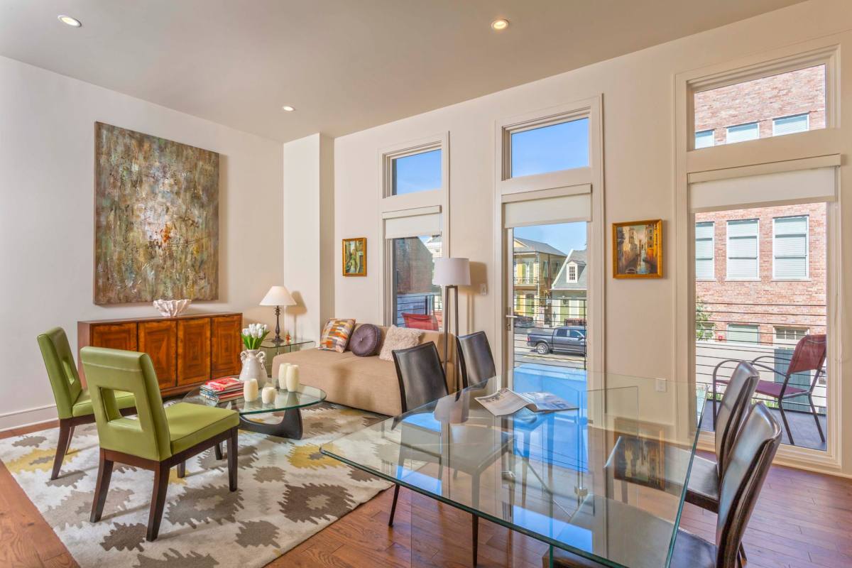 Townhouse for rent at 818-820 Dauphine St, New Orleans, LA 70116