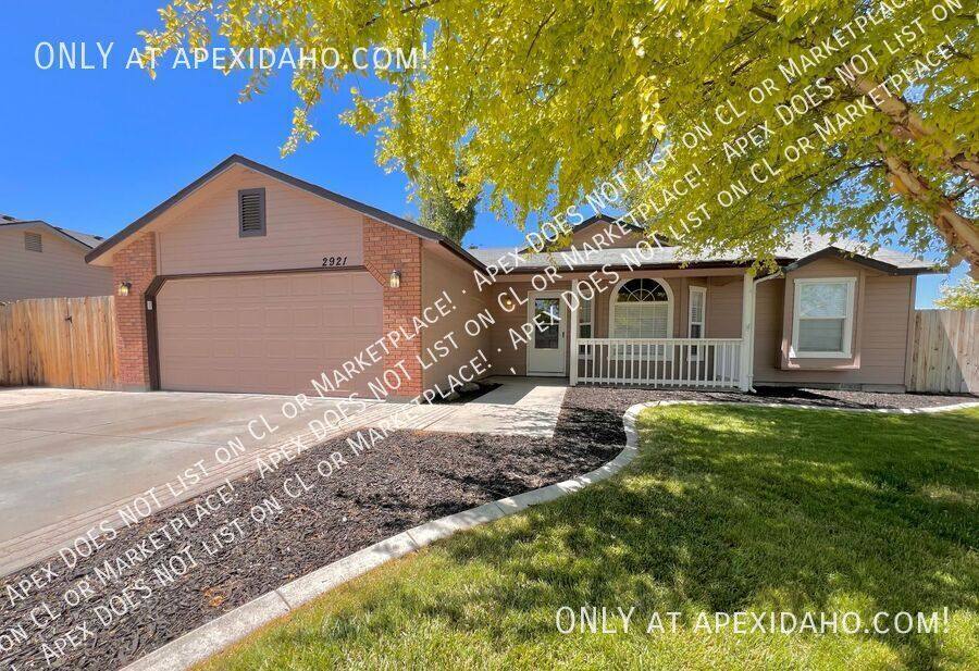House for rent at 2921 S Juniper St, Nampa, ID 83686