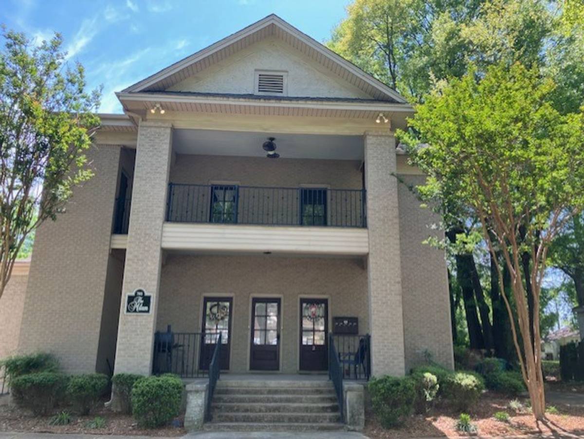 House for rent at 703 W Jefferson St, Tupelo, MS 38804