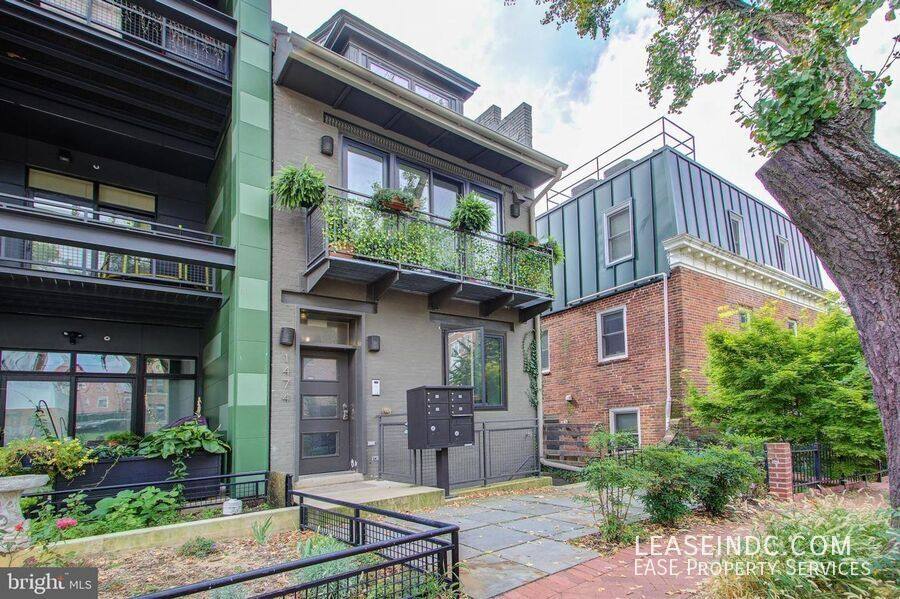 Apartment for rent at 1474 Belmont St NW #1, Washington, DC 20009