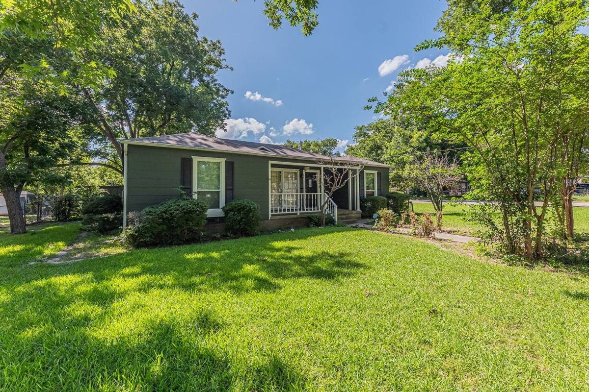House for rent at 1020 N 15th St, Temple, TX 76501