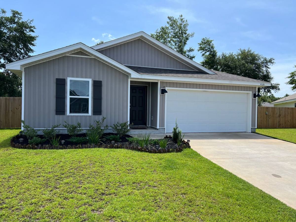 House for rent at 4328 White Birch Court, Milton, FL 32571