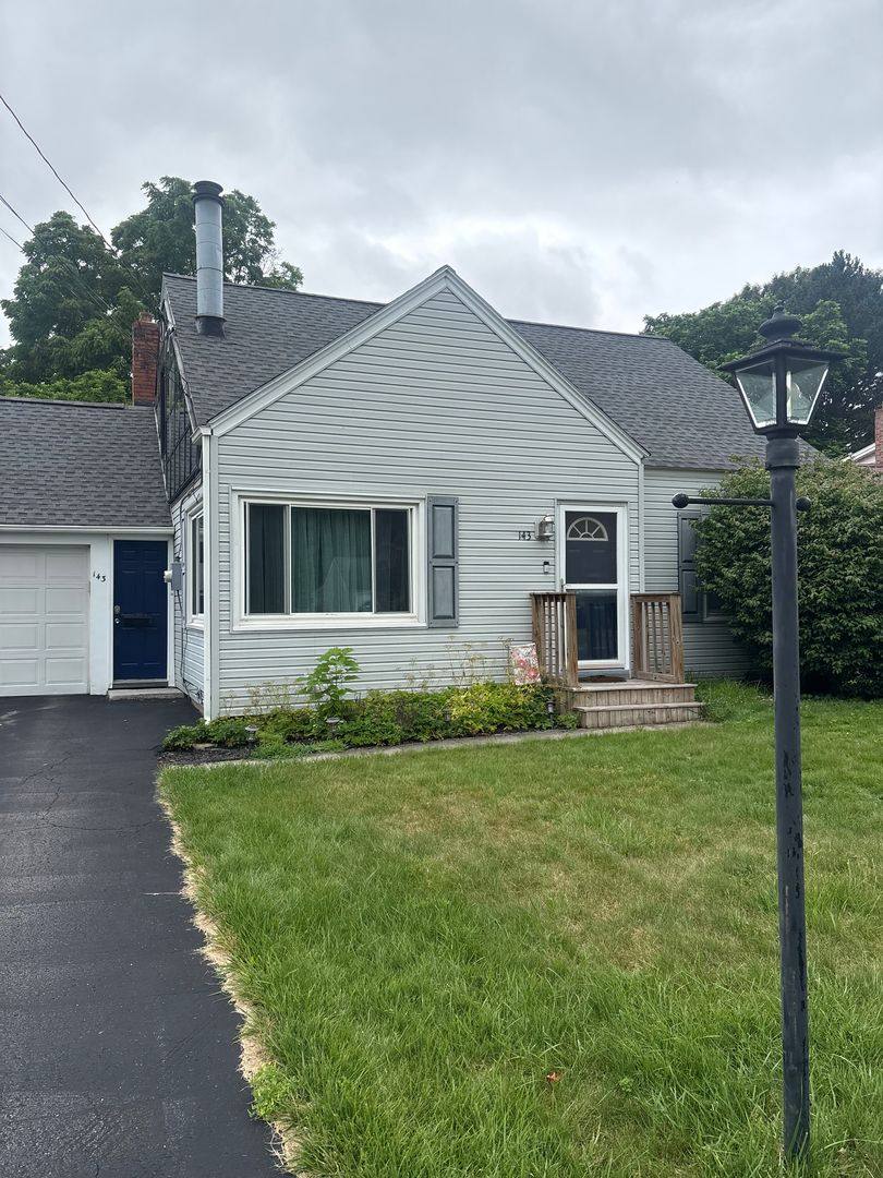 House for rent at 143 Dormar Dr, Syracuse, NY 13212