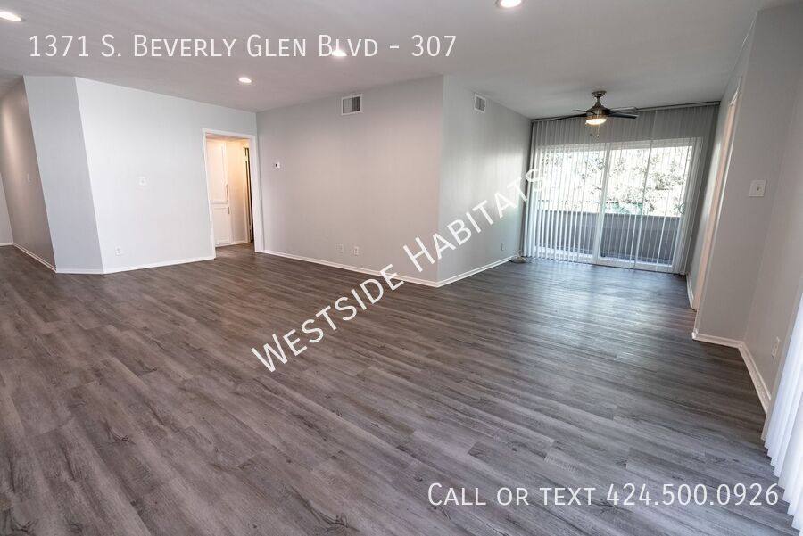 Apartment for rent at 1371 S Beverly Glen Blvd #307, Los Angeles, CA 90024