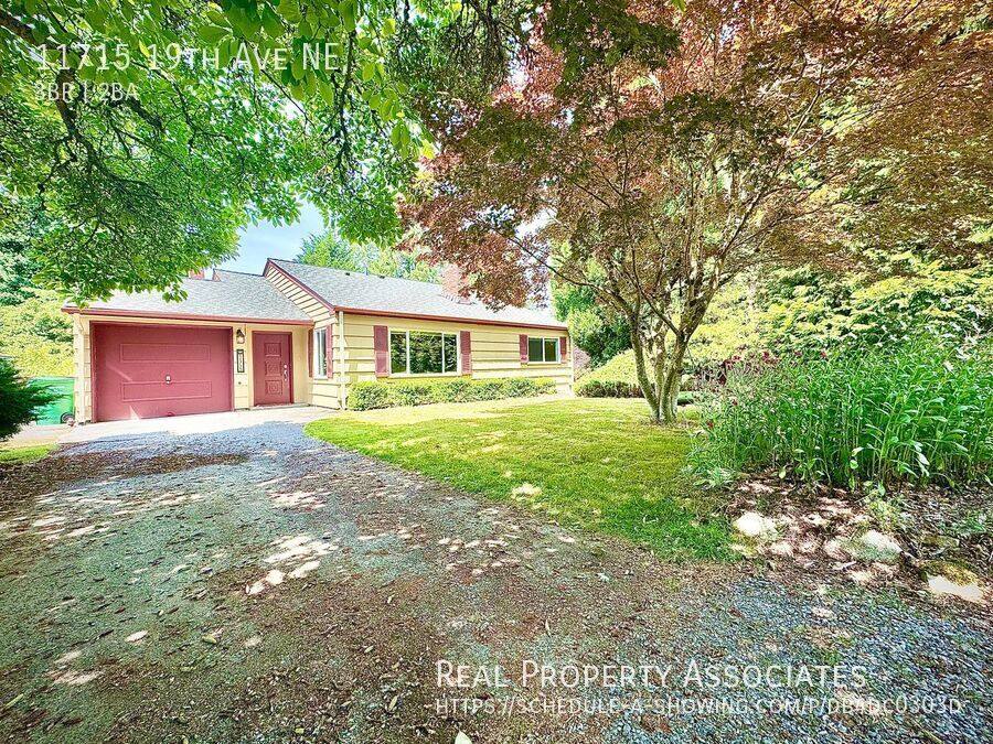 House for rent at 11715 19th Ave NE, Seattle, WA 98125