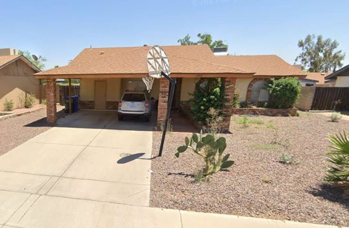House for rent at 143 W Bluefield Ave, Phoenix, AZ 85023