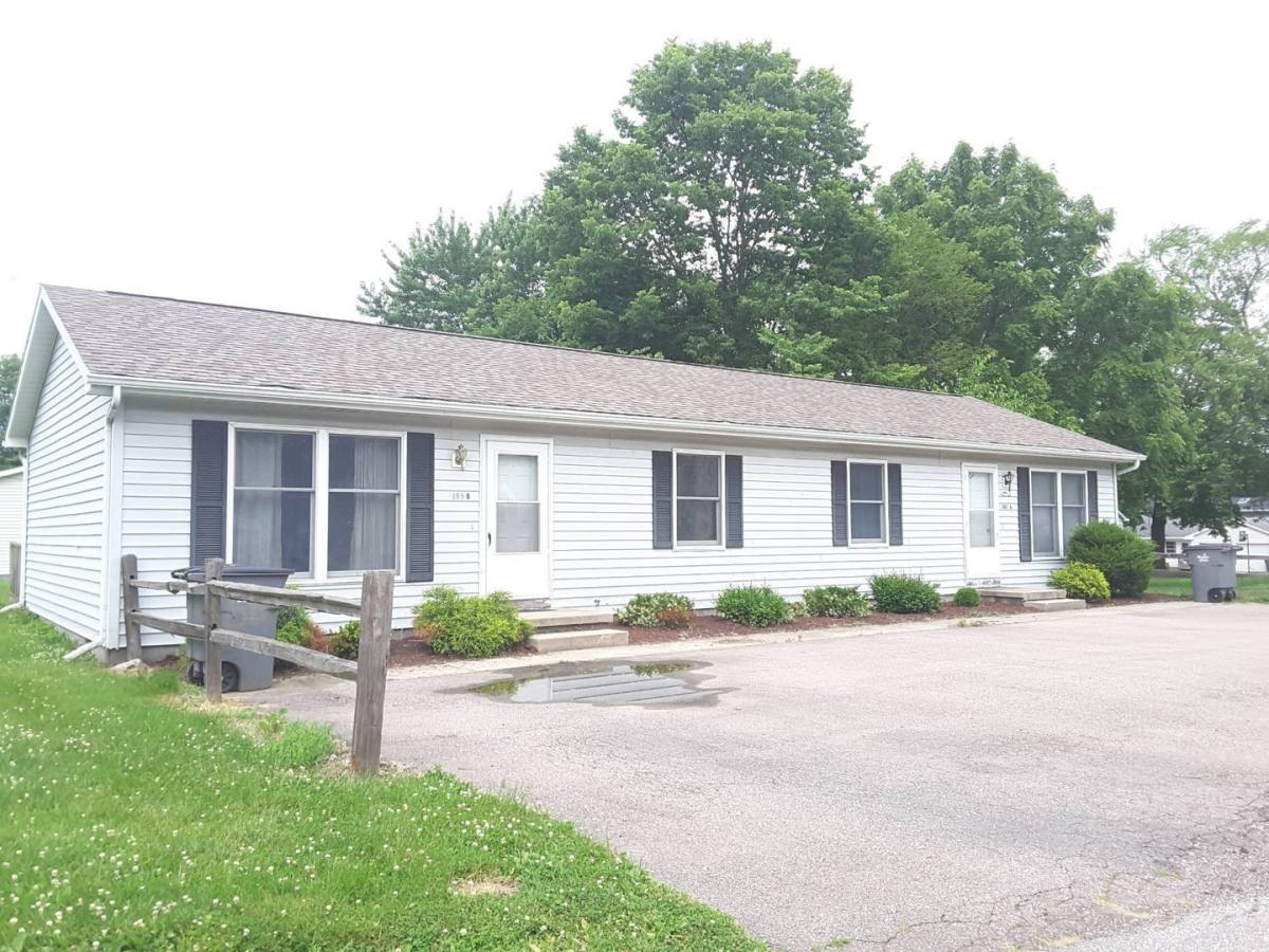 Apartment for rent at 305 E Harrison St, Wakarusa, IN 46573