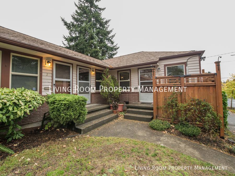 Apartment for rent at 1410 N Webster St #4, Portland, OR 97217
