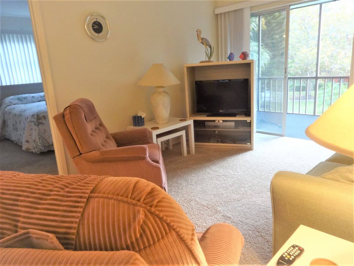 Condo for rent at 102 Capri Isles Blvd, Venice, FL 34292