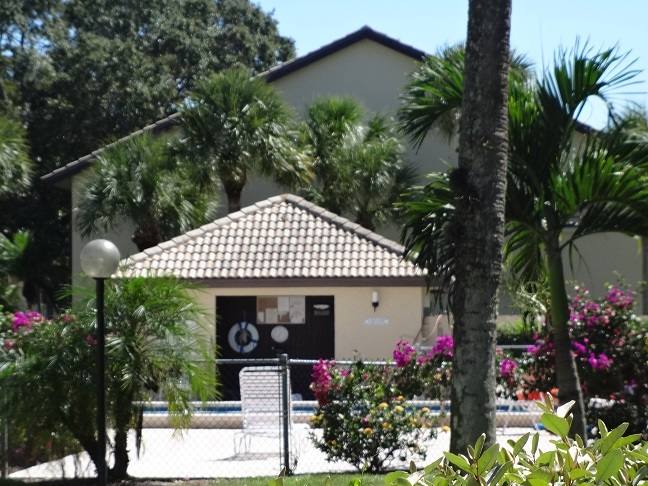 Condo for rent at 305 Mission Trail I, Venice, FL 34285