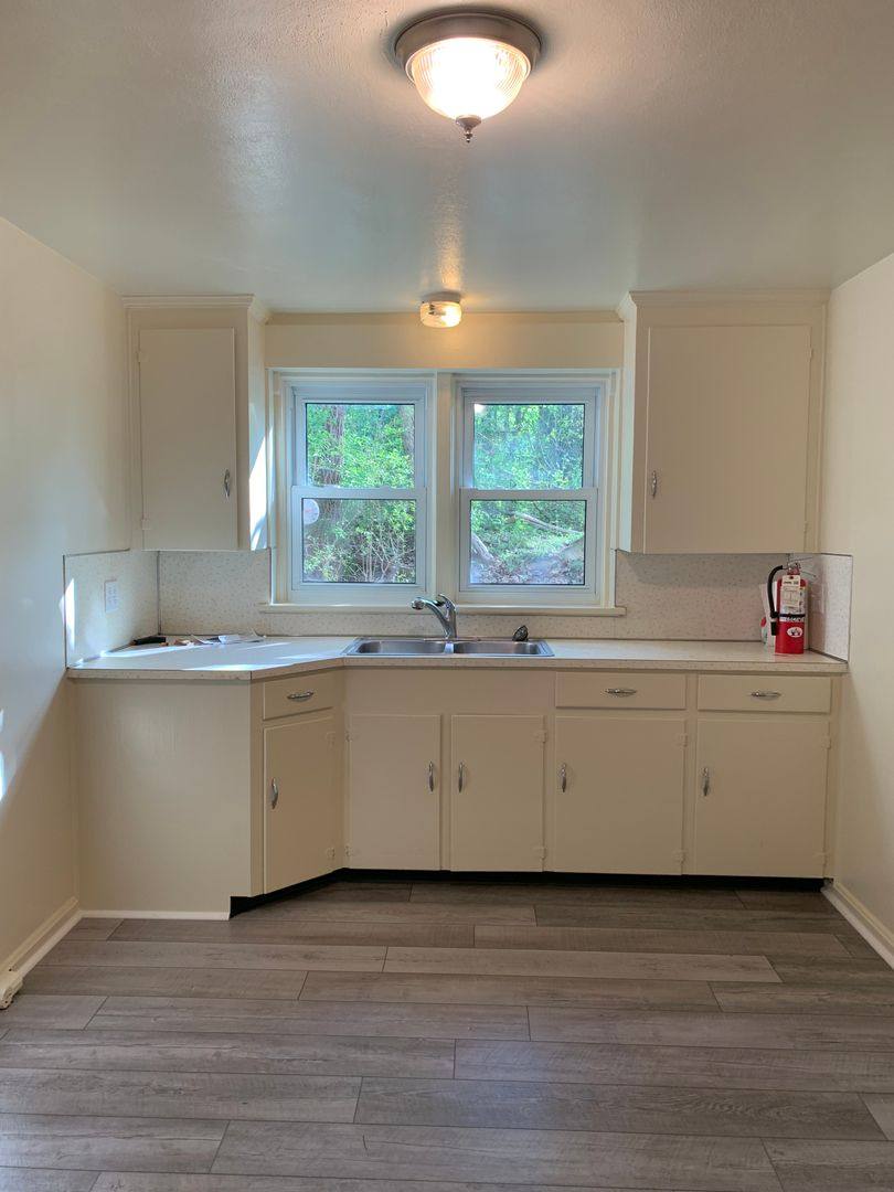 Apartment for rent at 237 W King St, Shippensburg, PA 17257