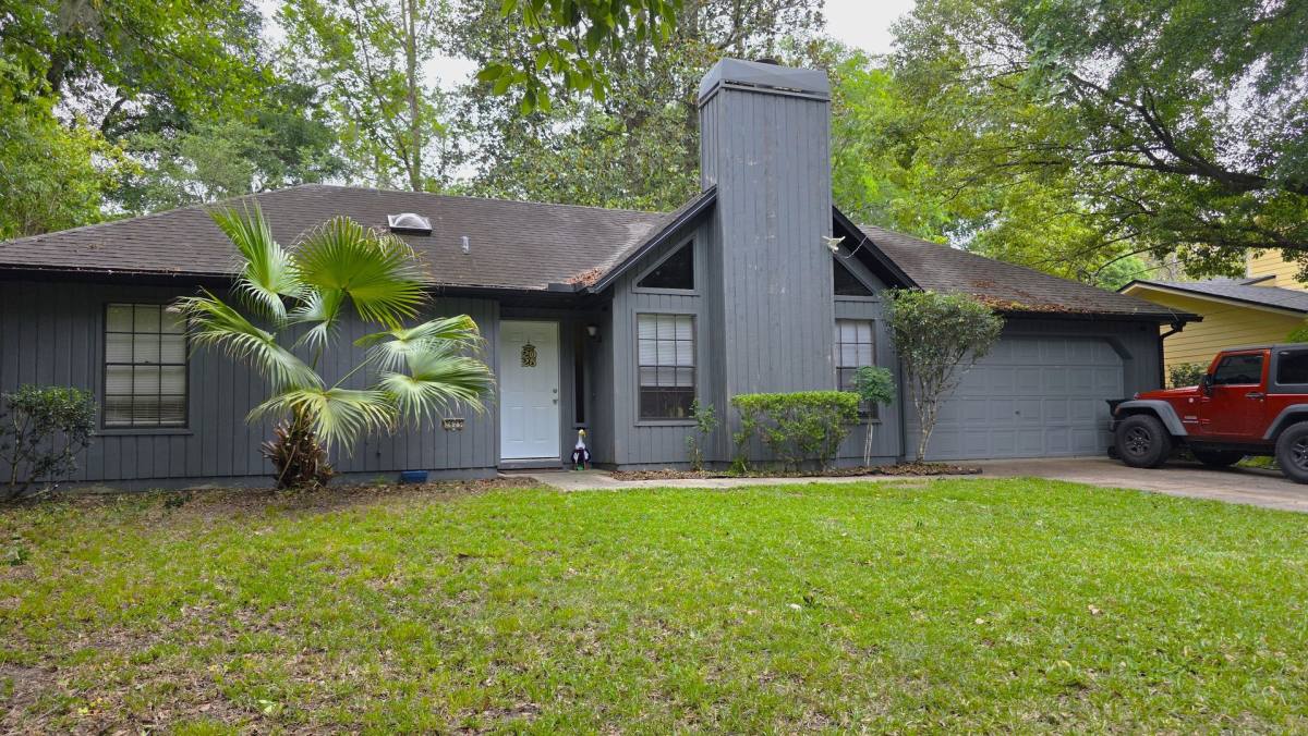 House for rent at 2625 NW 4th Place, Gainesville, FL 32607