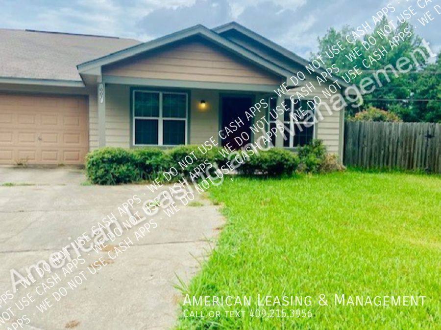 1007 Cunningham Dr, Lufkin, TX 75901