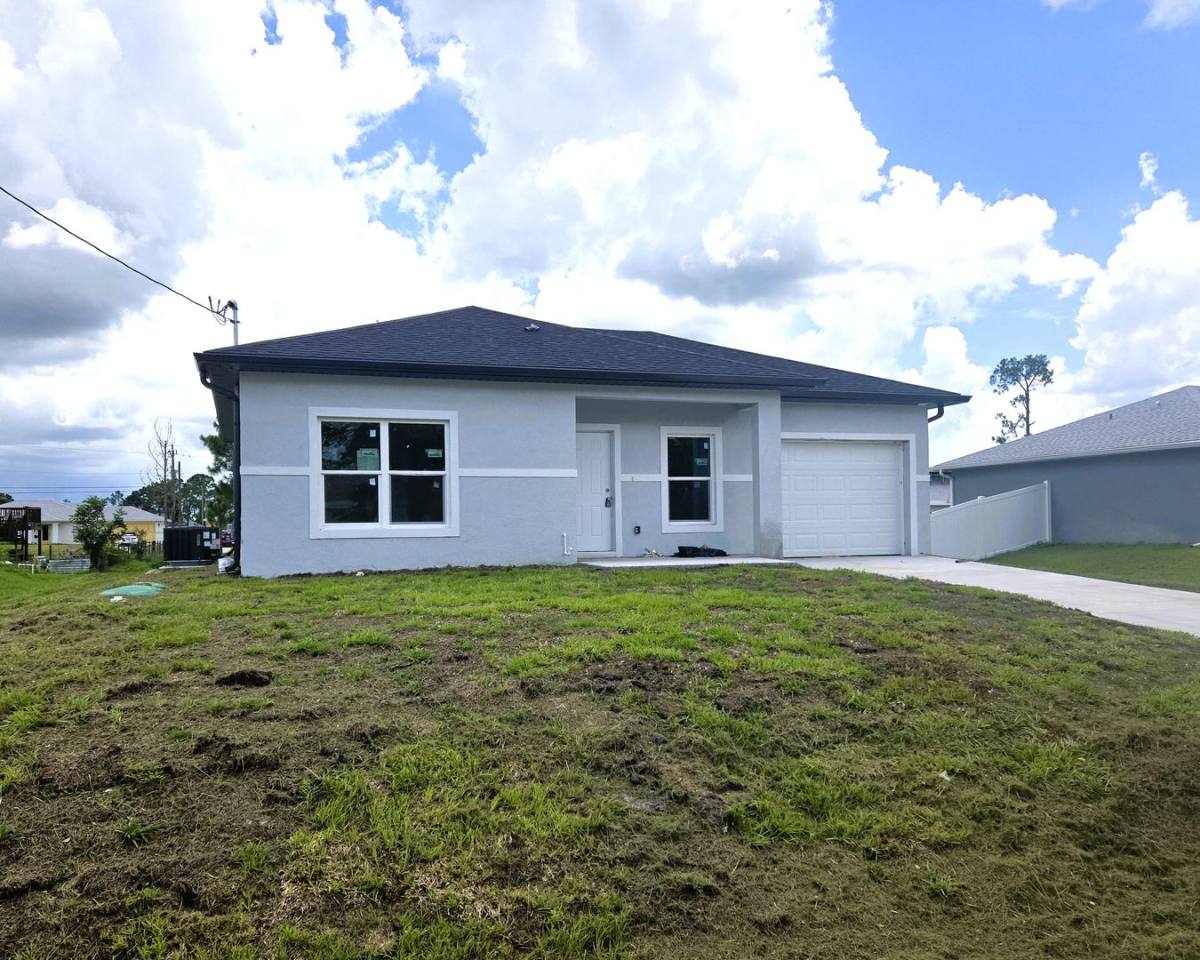 House for rent at 2507 34th St SW, Lehigh Acres, FL 33976
