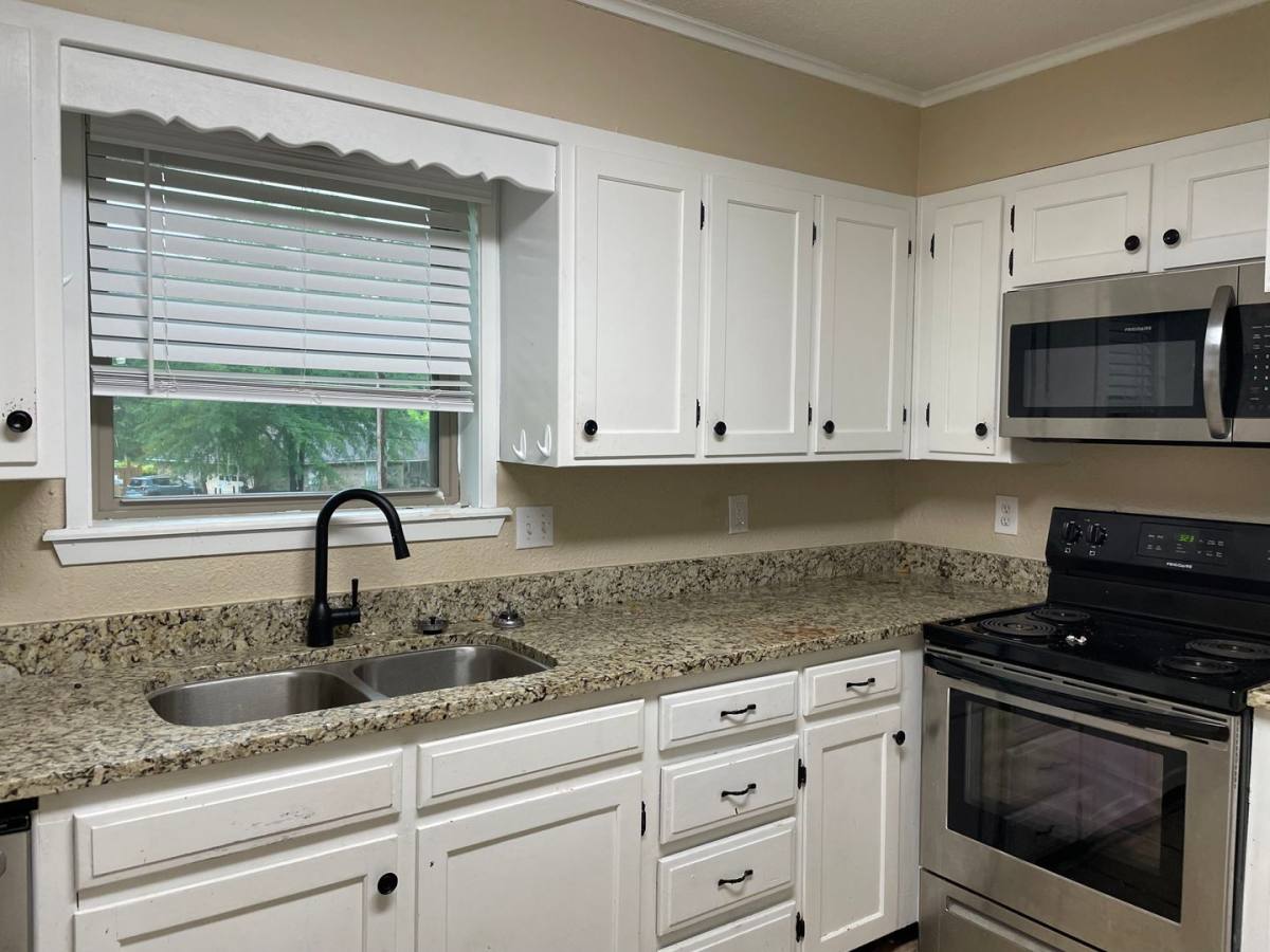House for rent at 708 Honeysuckle, White Oak, TX 75693