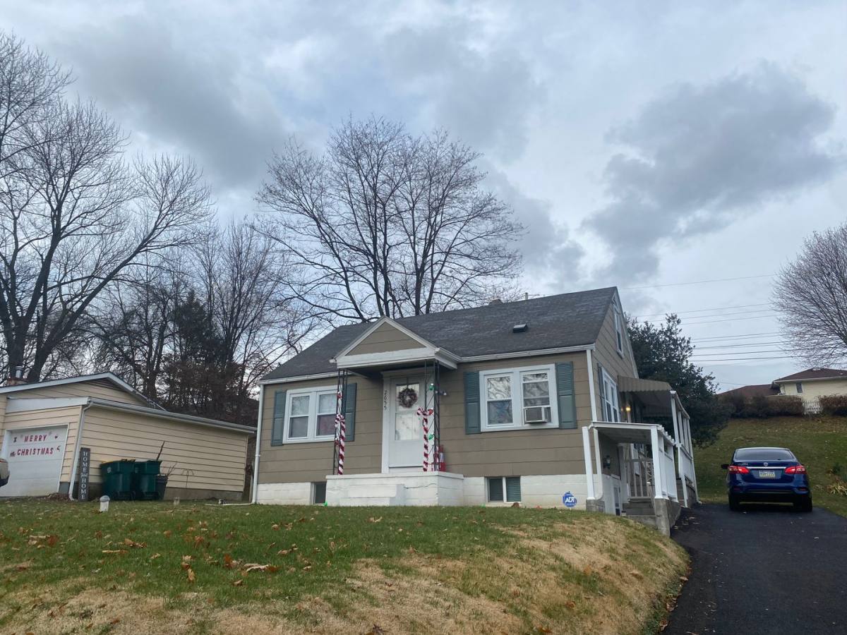Apartment for rent at 2655 Eldridge Ave, Easton, PA 18045