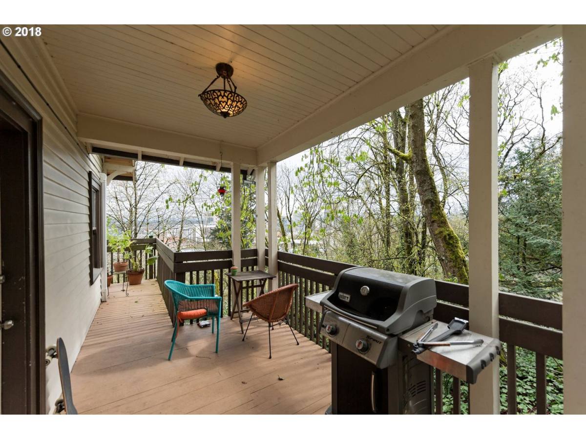 Apartment for rent at 1334 SW College St, Portland, OR 97201