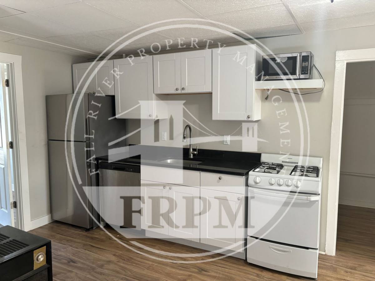 Apartment for rent at 197 Rodman St, Fall River, MA 02721