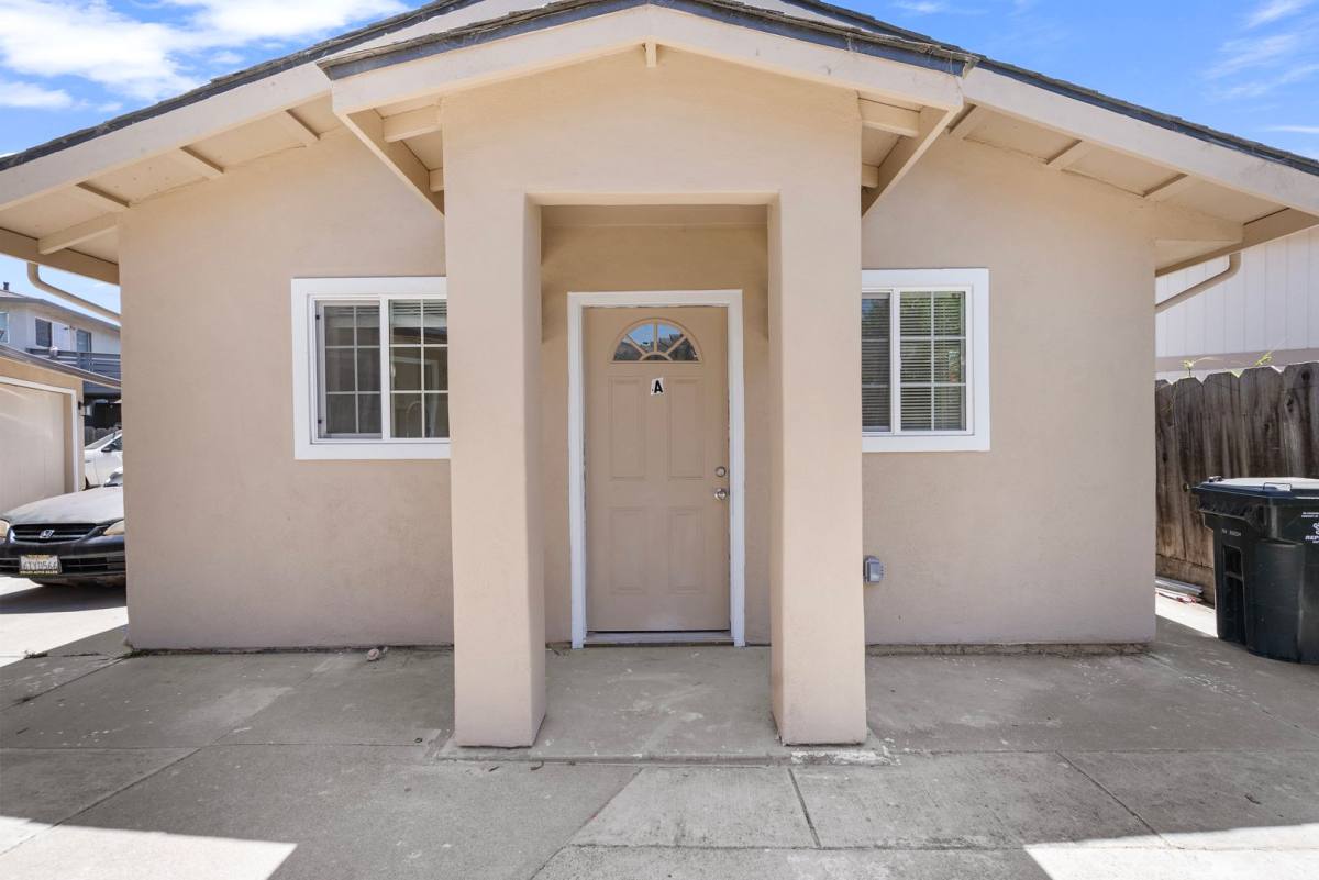 House for rent at 18792-A Eisenhower Circle, Salinas, CA 93906