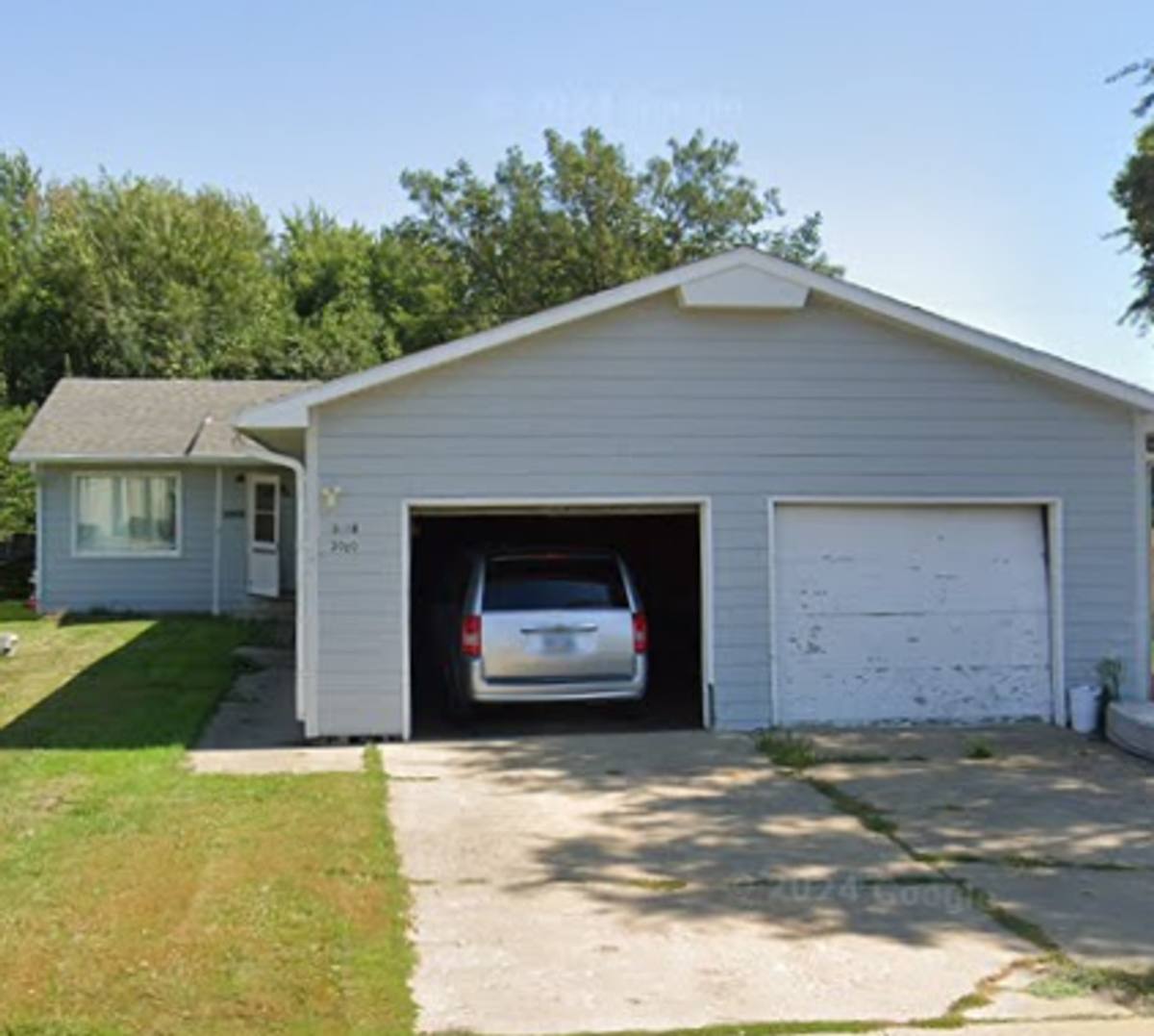House for rent at 3010 S Phillips Ave, Sioux Falls, SD 57105