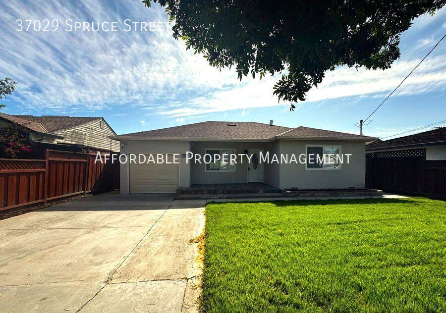 House for rent at 37029 Spruce St, Newark, CA 94560