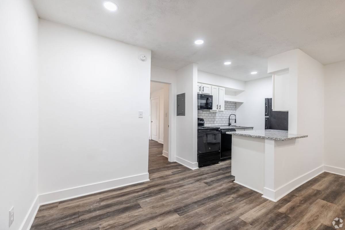 Apartment for rent at 848 Malabu Dr, Lexington, KY 40502