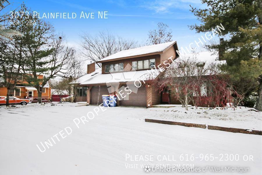 Apartment for rent at 3073 Plainfield Ave NE, Grand Rapids, MI 49505