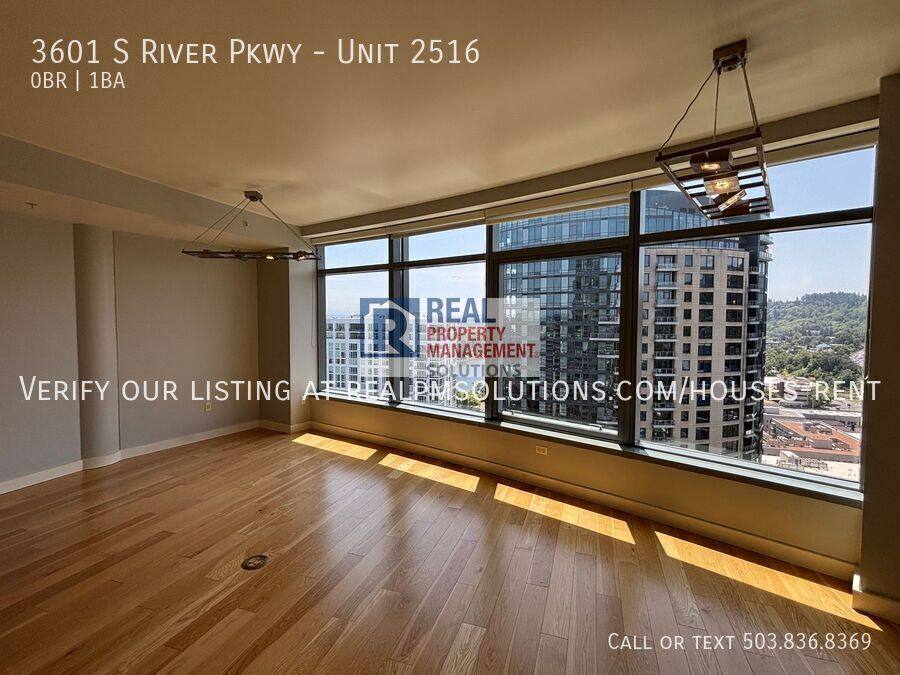 Apartment for rent at 3601 S River Parkway #2516, Portland, OR 97239