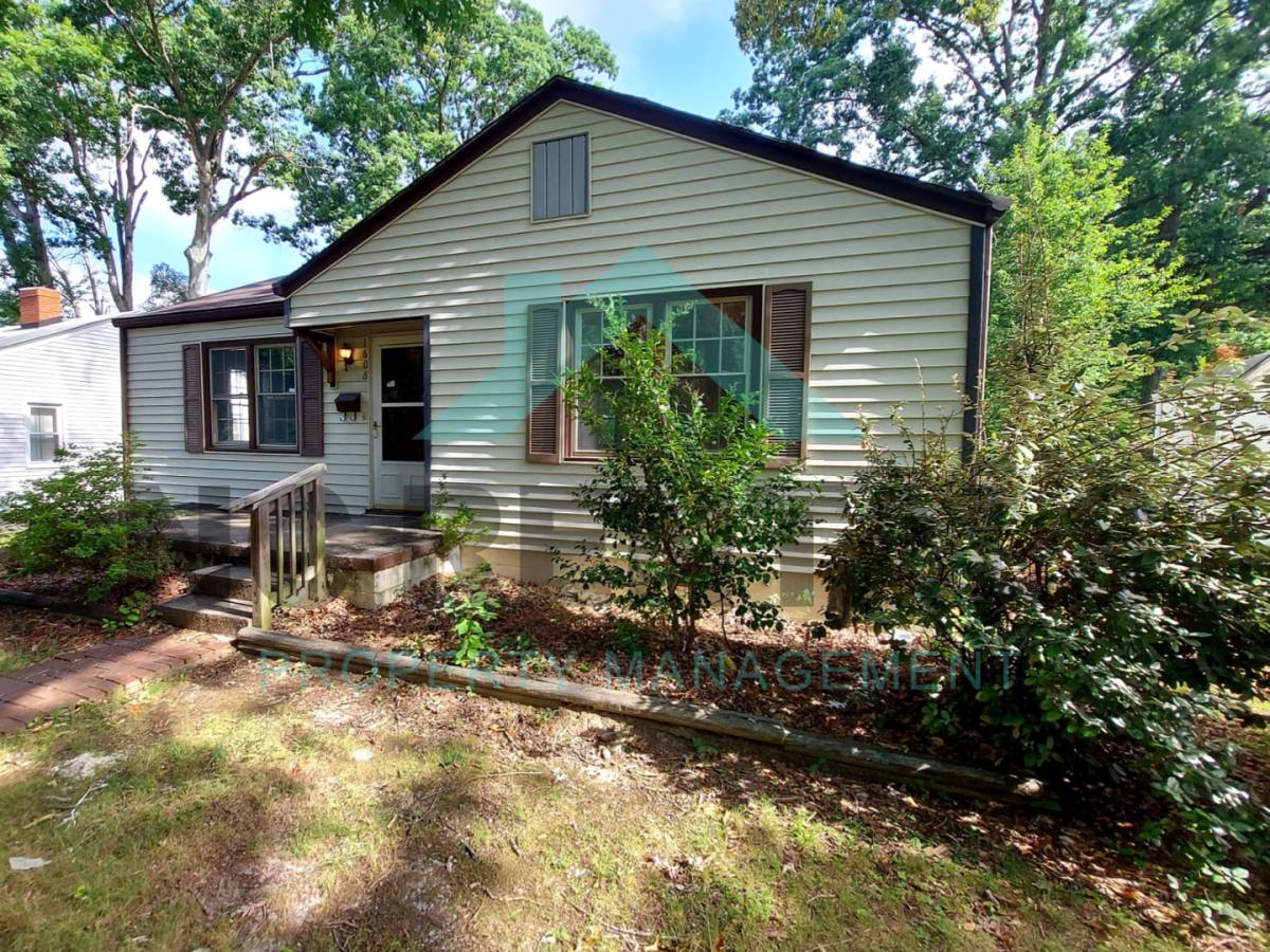 House for rent at 1608 W Florida St, Greensboro, NC 27403