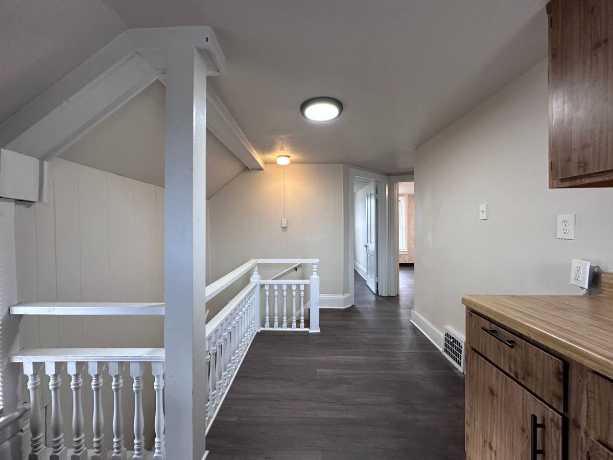 Townhouse for rent at 640 Oak St, Neenah, WI 54956